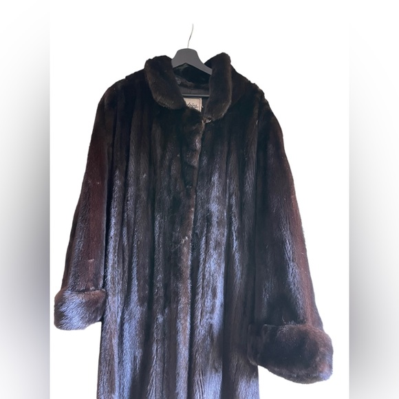 Beautiful Valentino Vintage Ladies Full Length Black Mink Fur Coat Size Large - Picture 8 of 16